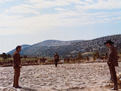 A Jó, a Rossz és a Csúf - mexican standoff