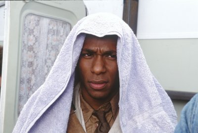 Galaxis útikalauz stopposoknak - Mos Def