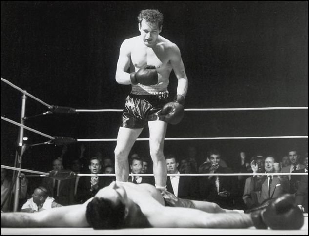 valaki odafönt - paul newman