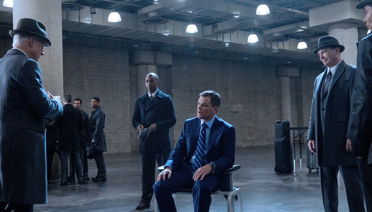 sorsügynökség - középen matt damon